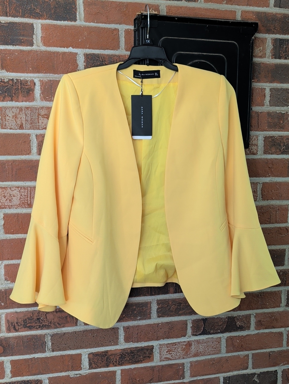 Zara Woman Bright Yellow Open-Front Bell Sleeve Blazer Size L (1147)
